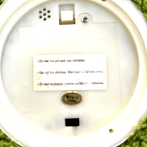 Green Animated Swinging Saguaro Cactus Cowboy Snowman Holiday Musical Christmas - Picture 5 of 11